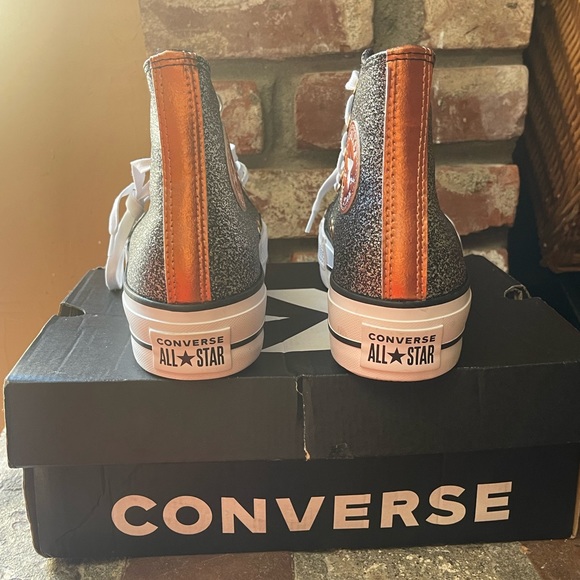 Converse - Picture 5 of 8